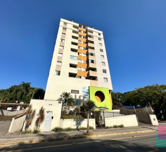 Apartamento em Joinville, Anita Garibaldi - Edifício Residencial Marques