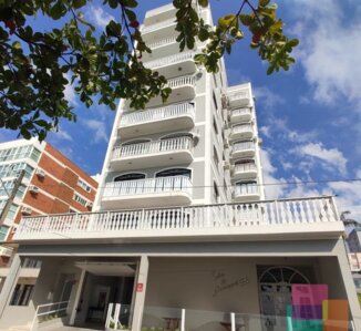 Apartamento em Balneário Piçarras, Centro - Edifício Solar do Flamboyant